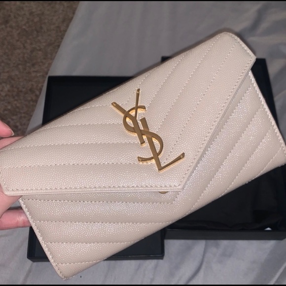 Saint Laurent (authentic) Nude Beige Leather YSL Zippy Long  YSL NUDE WALLET